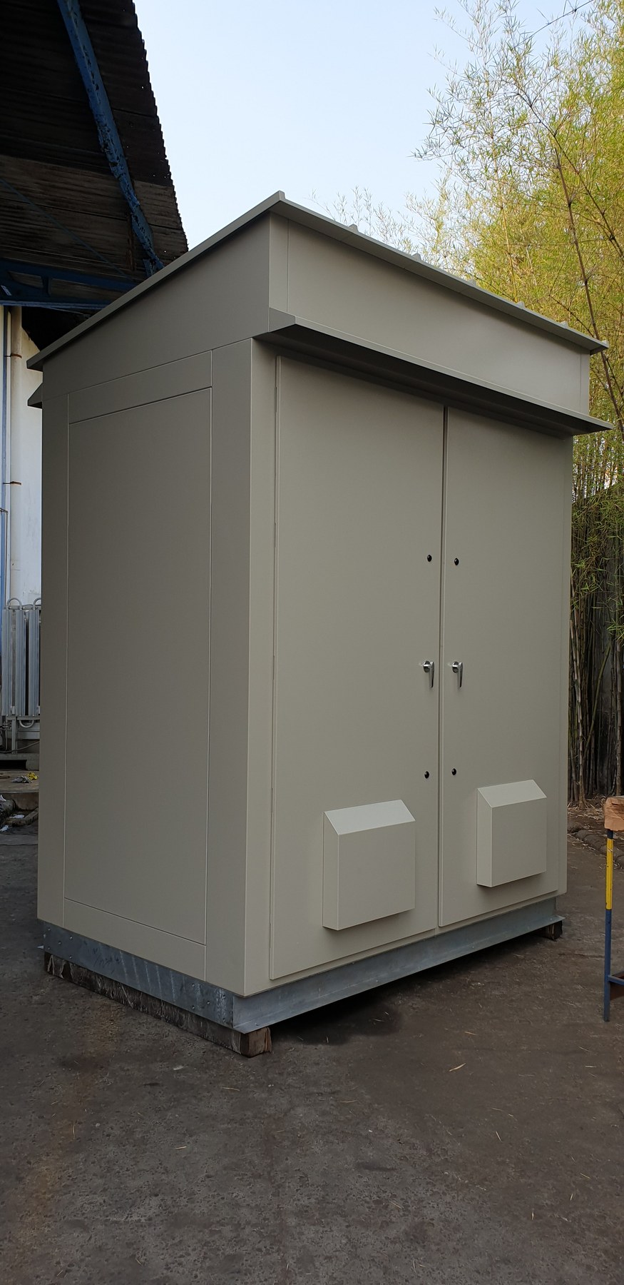 Panel Kiosk H-3300 MM