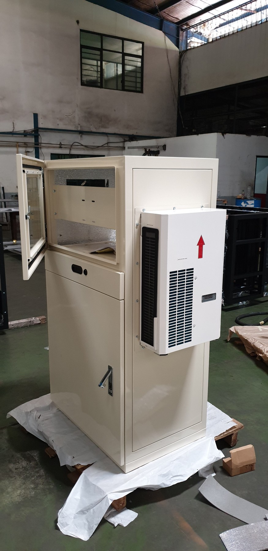 Panel AC 600 Watt